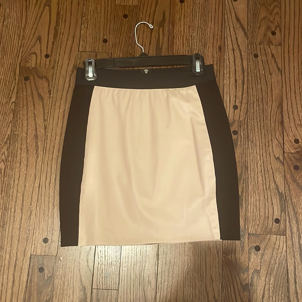 EUC. Mason Leather paneled miniskirt. Genuine leather.